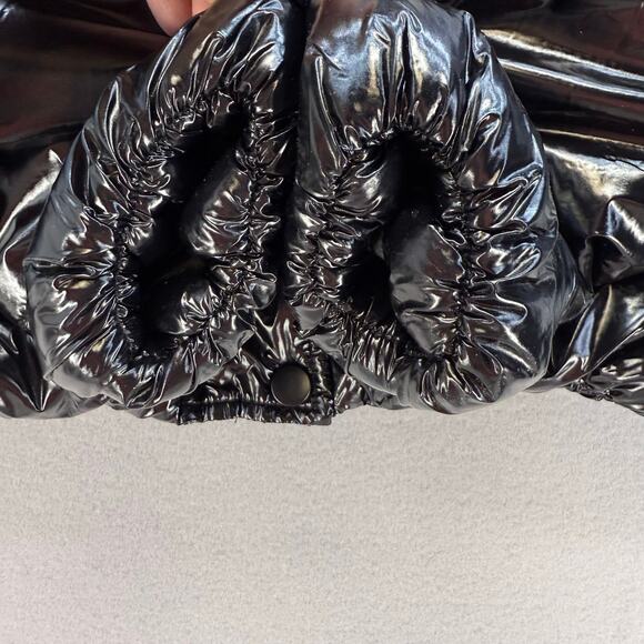 Boohoo Puffer Coat Women's Size 6 Shiny Black Hooded Cropped Streetwear Gorpcore - Picture 3 of 12